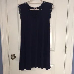 Navy blue flowy dress from Francesca’s Boutique
